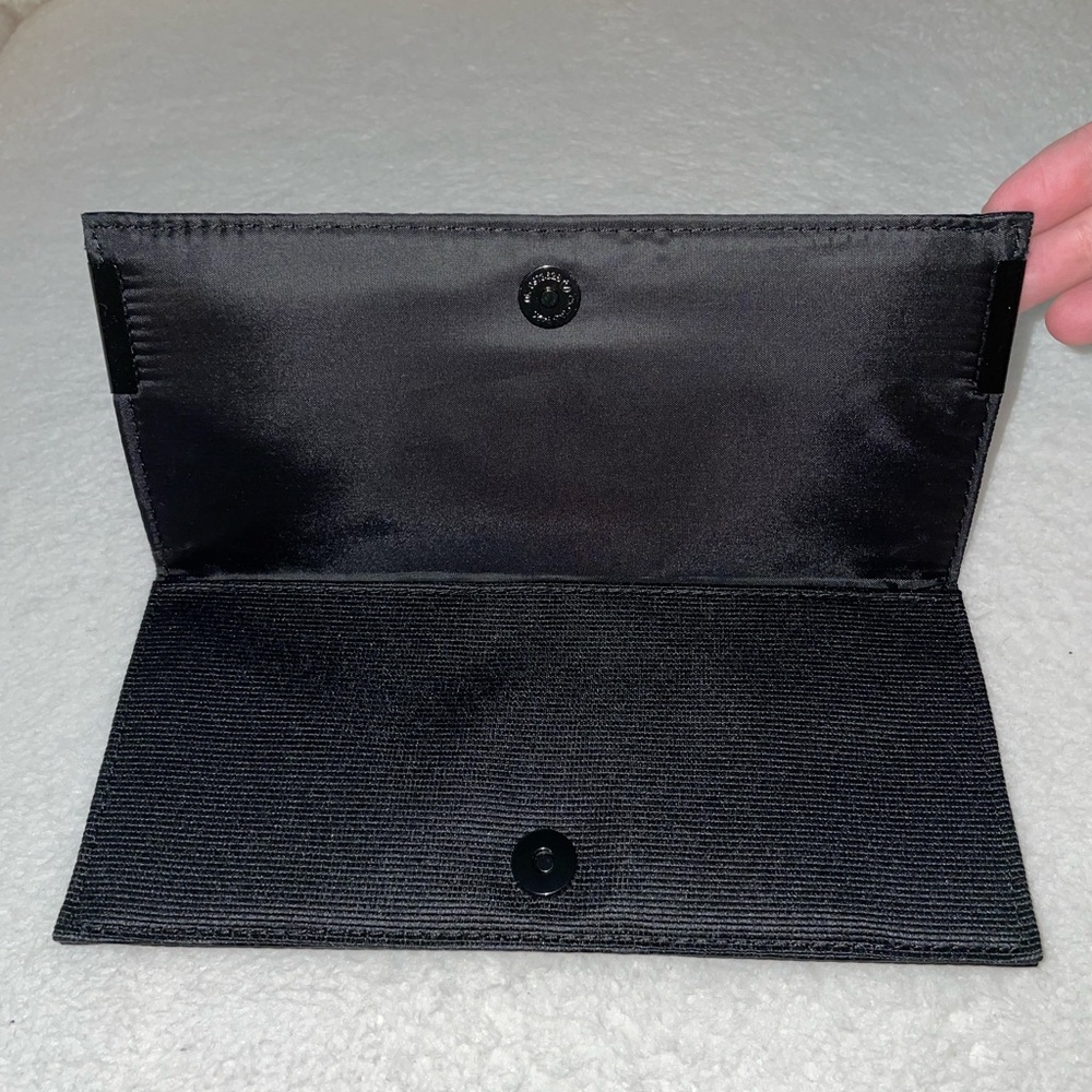 Mac Makeup Case - image 2